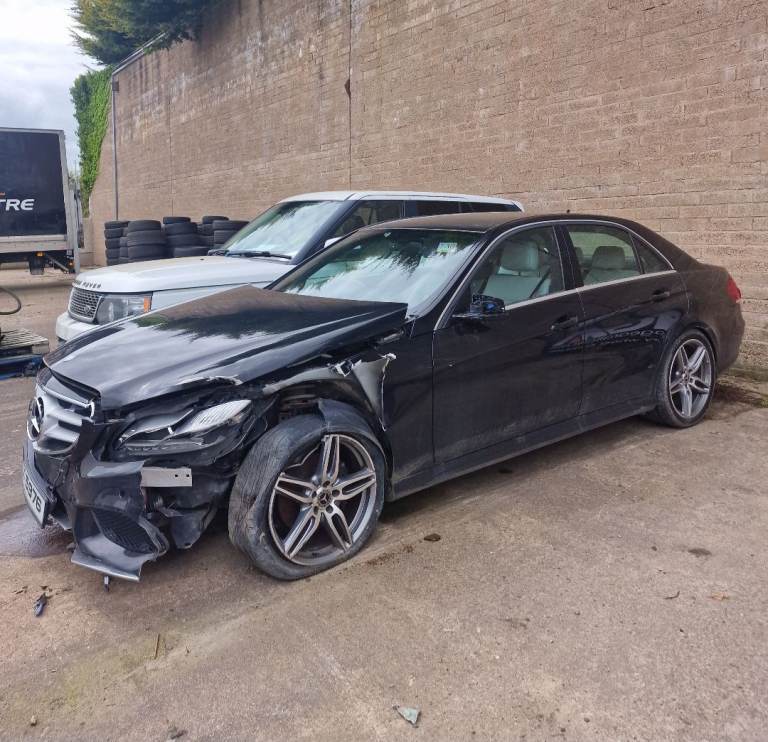 Breaking Only - 2014 E220cdi Sport 