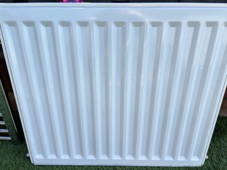 Radiator white 
