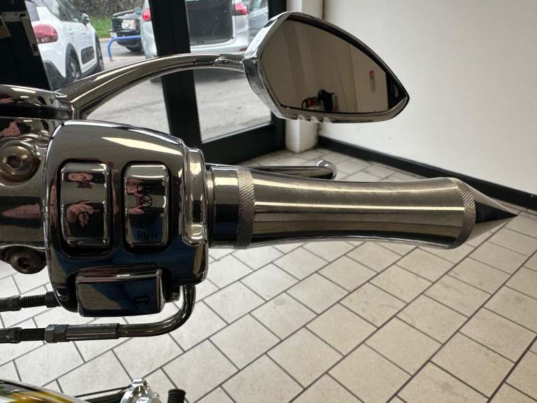 HARLEY-DAVIDSON SOFTAIL FXSB Breakout Black Manual Petrol 2013