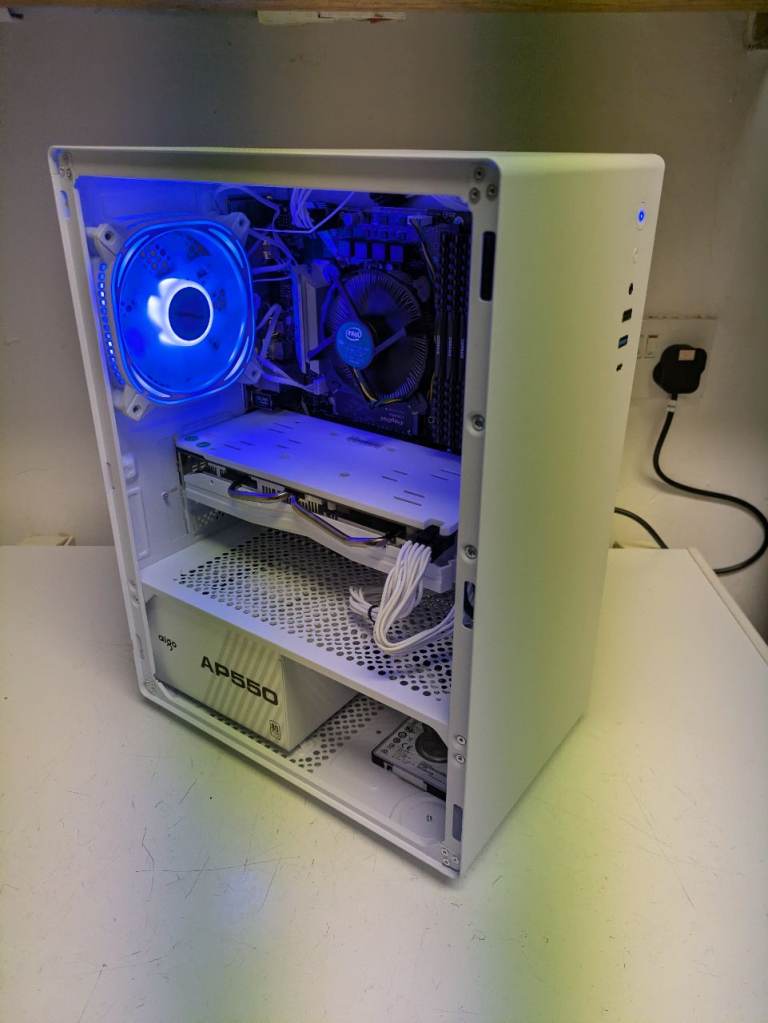 All White ARGB, 1080p Gaming PC, 8th Gen Intel Core I5, AMD rx 580 8GB gpu, 512Gb NVME, 16GB DDR4