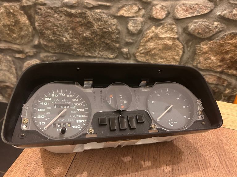 MK1 XR2 Ford Fiesta 140mph clocks