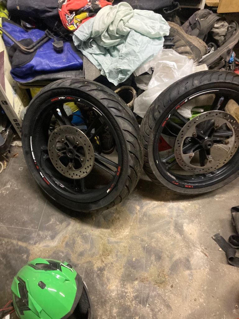 Yamaha r125 wheels 