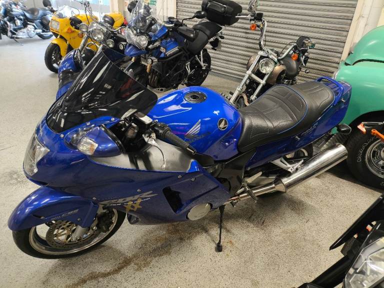 Honda, CBR, 2000, 1100 (cc)