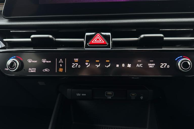  Kia Niro Electric 64.8kwh 3 Suv 5dr Electric Auto 201 Bhp Electric