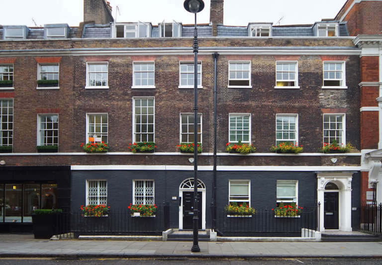 3 to 44 Person Private Office Suites to rent in *Noho*, Central London W1