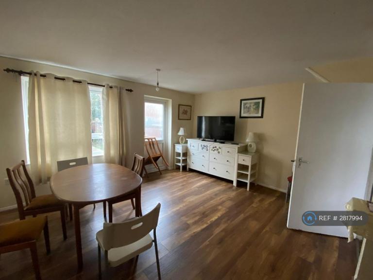 2 bedroom house in Carmelite Road, Harrow, HA3 (2 bed) (#2817994)