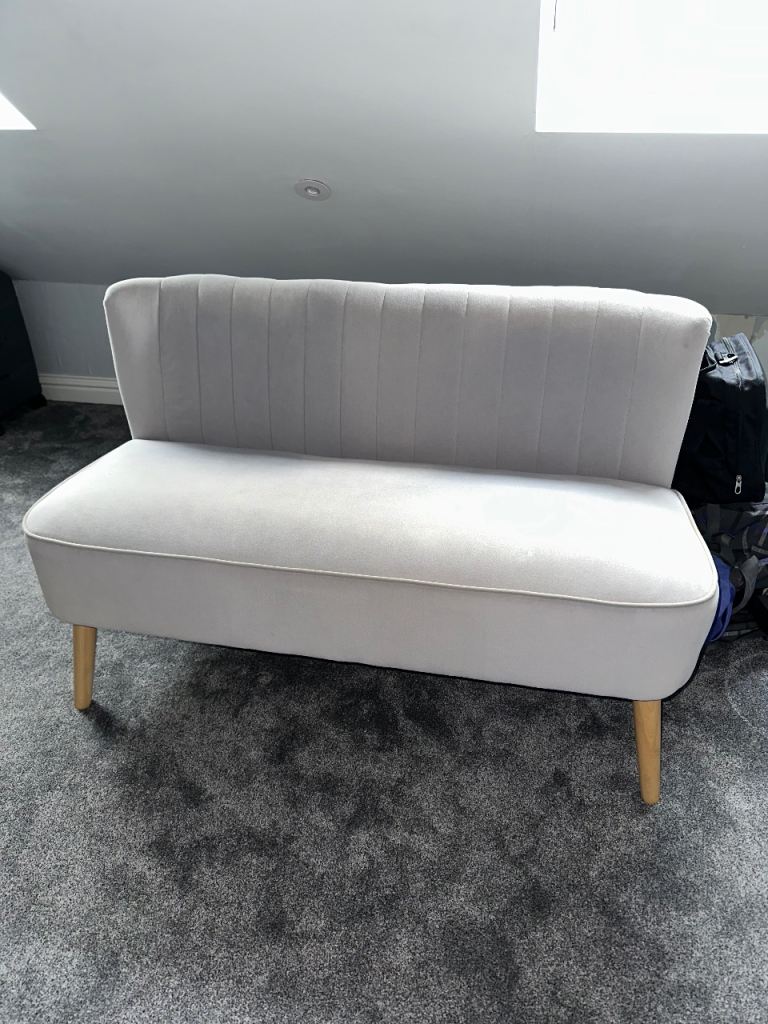 Loveseat mini sofa 