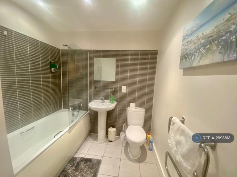 1 bedroom flat in Duke Street, Liverpool, L1 (1 bed) (#2898818)