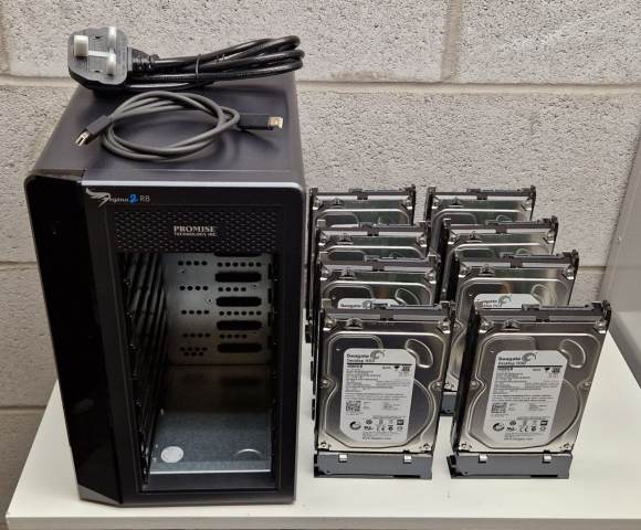 32TB Promise Pegasus2 R8 TB 2 Hardware RAID Direct Attached