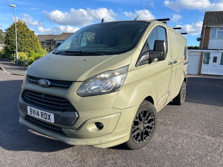 Ford Transit Custom 2.2, 11 months MOT, Reversing Camera, Roof Rack