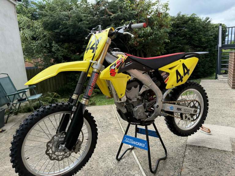 Suzuki rmz 450