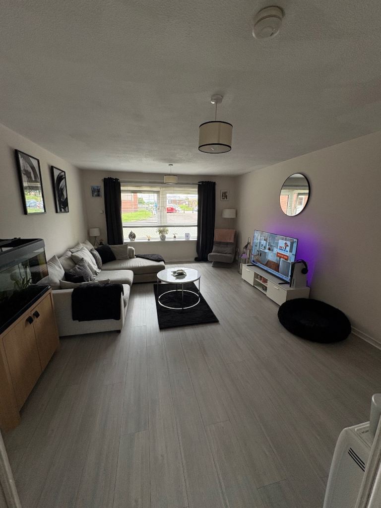 3 bedroom ground floor looking another 3/4 bedroom **FOR SWAP ONLY**