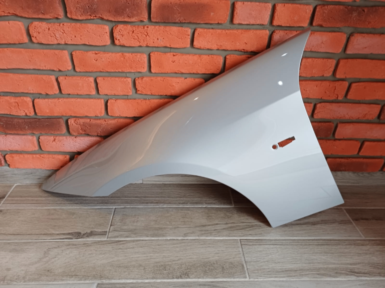 BMW 3 SERIES 2008-2012 E90/E91 SALOON PASSENGER SIDE WING PANEL SILVER 354