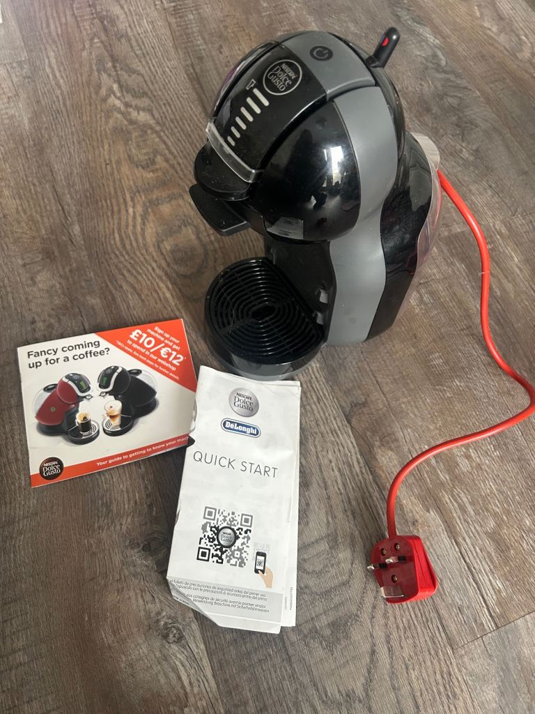 Dolce Gusto Mini Me Automatic Coffee Machine 