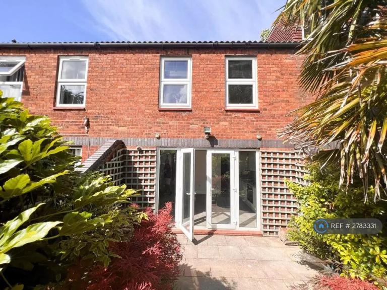 6 bedroom house in Small Lane, Bristol, BS16 (6 bed) (#2783331)