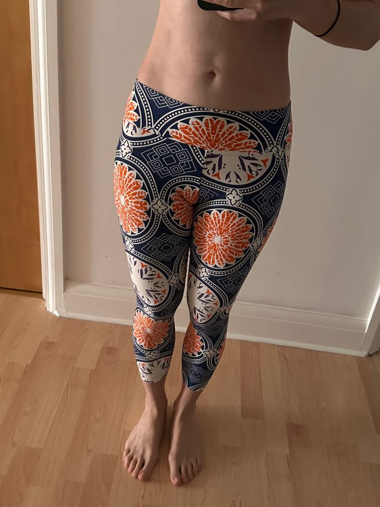 Liquido Active Mandala Patterned Yoga Pants (Size S)