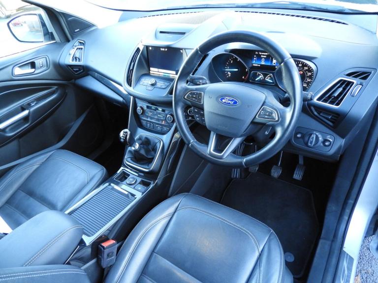 2017 Ford Kuga 2.0 TDCi Titanium X SUV 5dr Diesel Manual 2WD Euro 6 (s/s) (150 ps) HATCHBACK Dies...