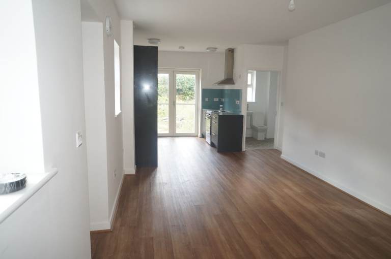 One bedroomed flat with garden