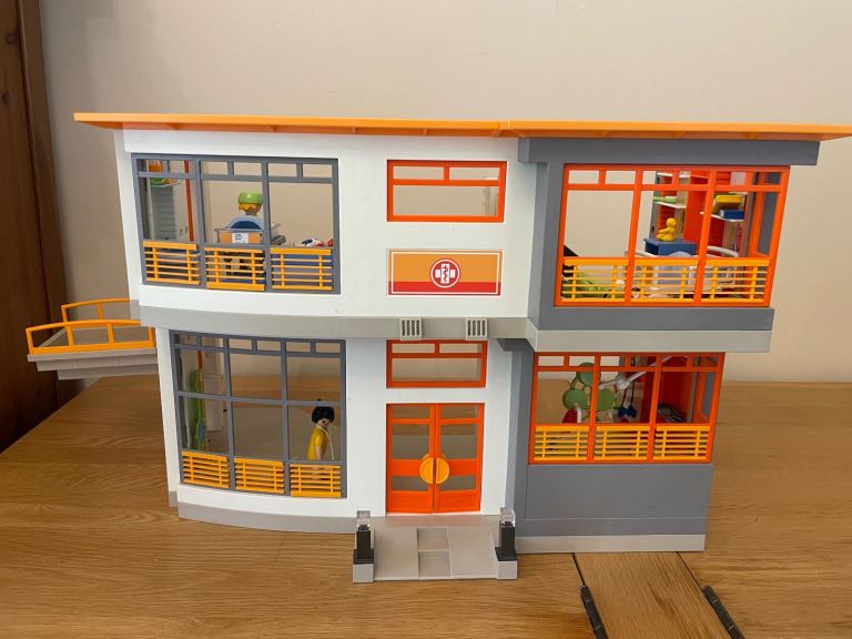 Playmobil hospital set 