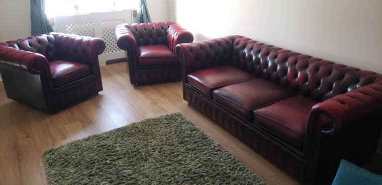 Chesterfield Leather 3 Seater and 2 Armchairs 
