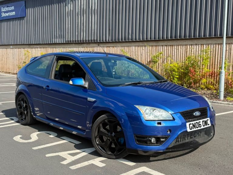 Ford, FOCUS, Hatchback, 2006, Manual, 2522 (cc), 3 doors