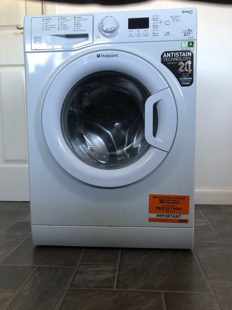 HOTPOINT WASHING MACHINE WMFUG942PUG White. FREE
