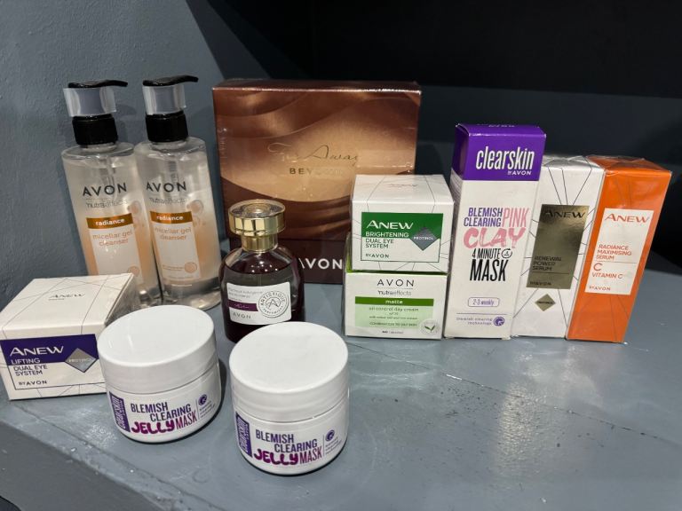 Avon bundle for start up or job lot
