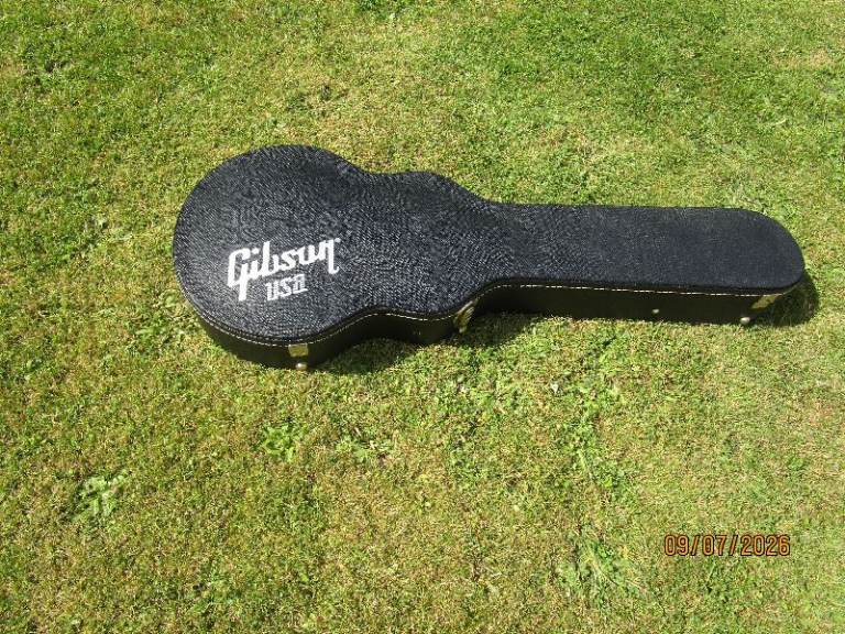 Gibson Les Paul guitar