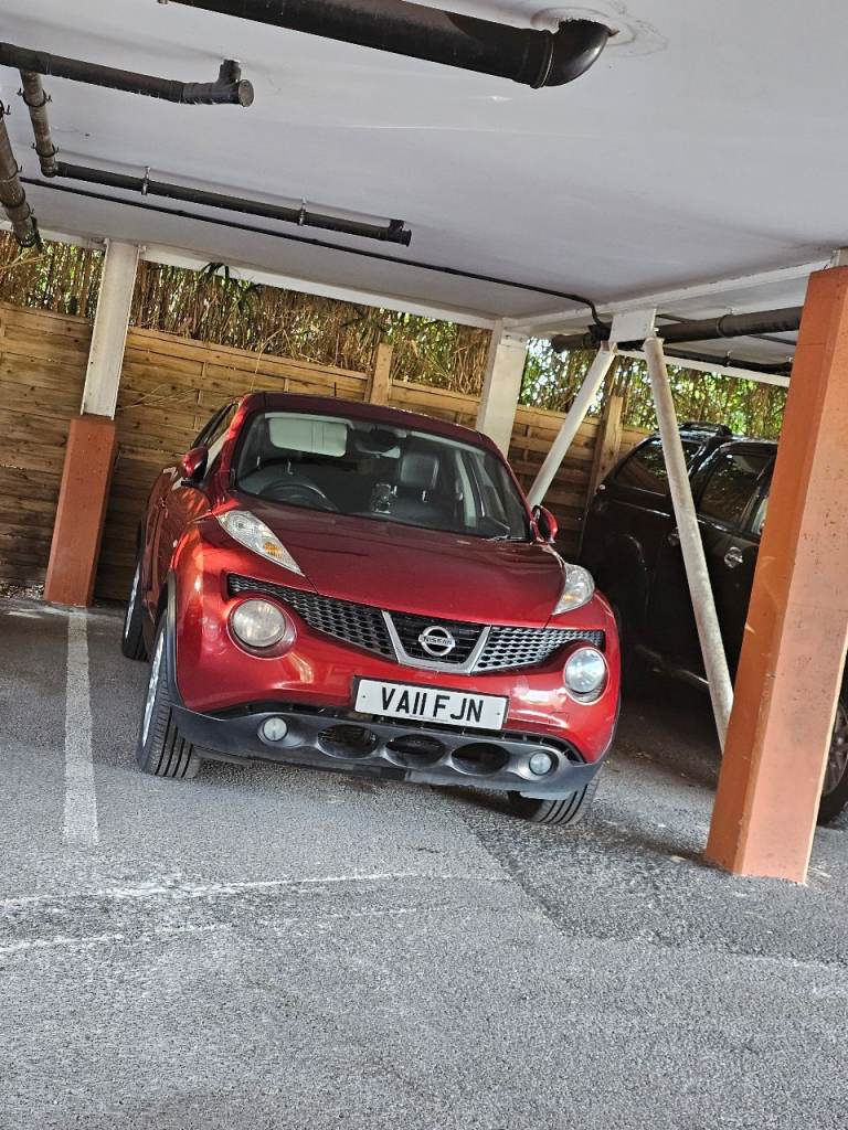 Nissan, JUKE, Hatchback, 2011, Semi-Auto, 1598 (cc), 5 doors