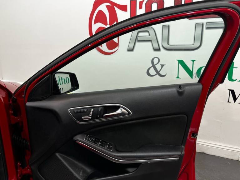 2018 Mercedes-Benz A-Class A180d AMG Line Premium Plus 5dr Auto HATCHBACK DIESEL Automatic