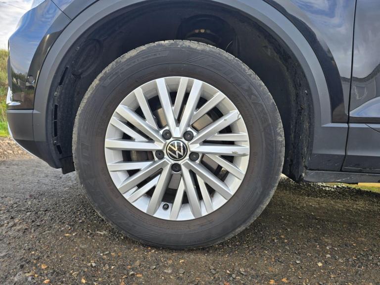 2024 Volkswagen T-Roc 1.5 TSI Life 5dr HATCHBACK PETROL Manual