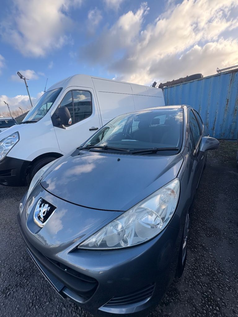Peugeot, 207, Hatchback, 2010, Semi-Auto, 1360 (cc), 5 doors