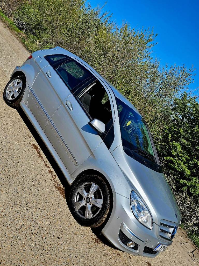 Mercedes-Benz B200 CDI 2011