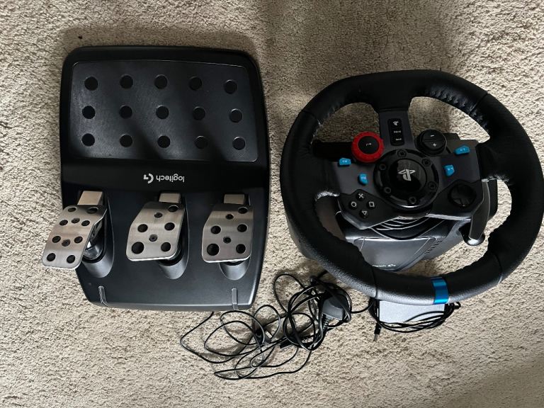 Logitech G29 Driving Wheel and Pedal Set 