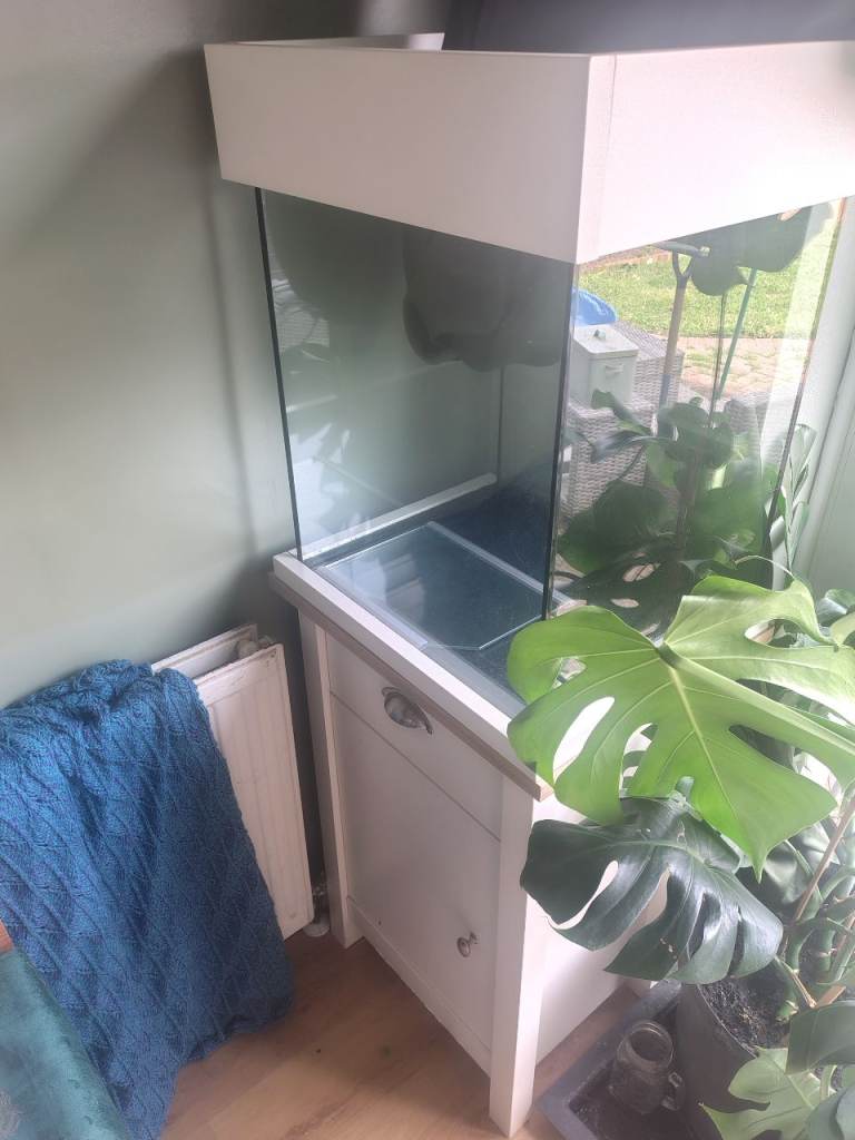 AquaOne Oakstyle85L - White