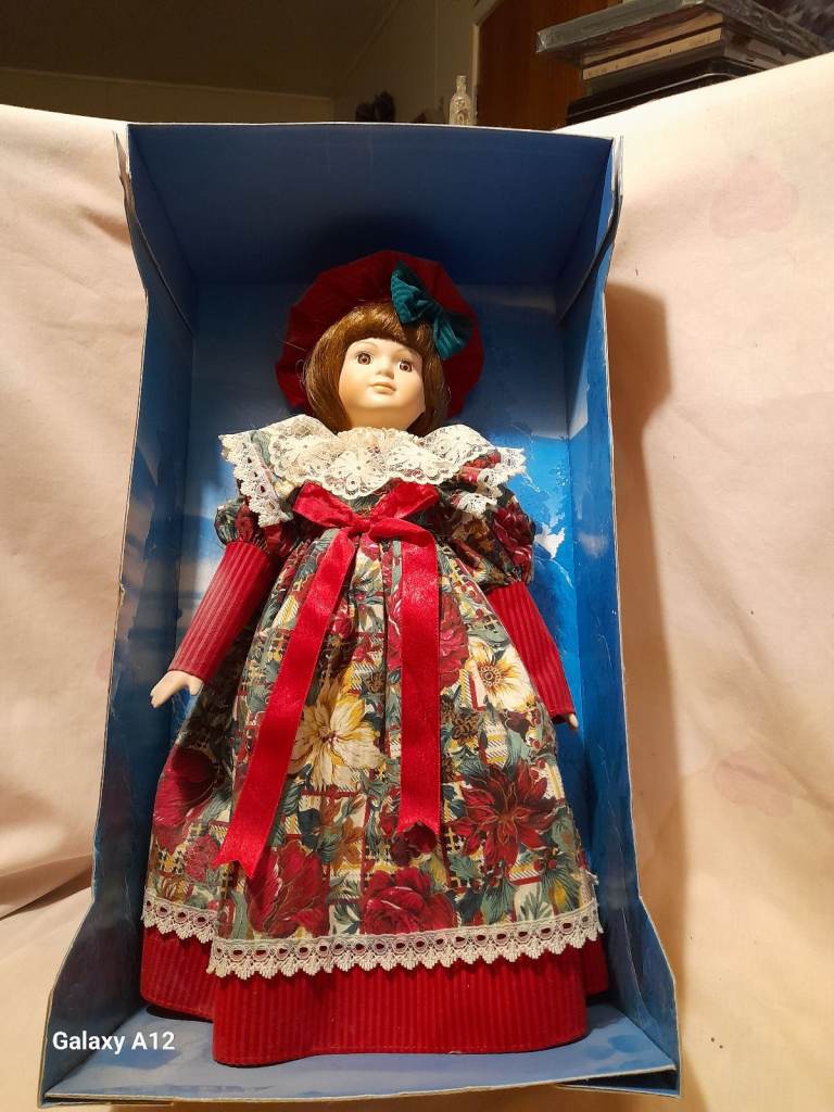 SOFT EXPRESSIONS. GENUINE VICTORIAN CHRISTMAS  DOLL
