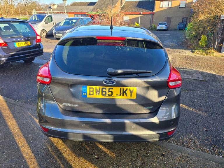 2016 Ford Focus 1.0 EcoBoost 125 Titanium 5dr HATCHBACK PETROL Manual