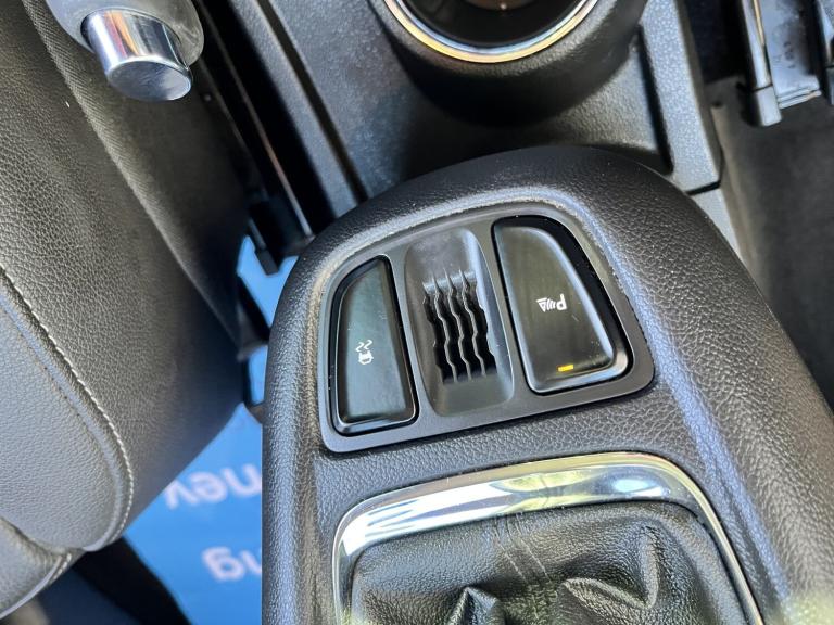 VAUXHALL ZAFIRA TOURER 1.4 i Turbo SRi Nav Black Manual Petrol 2017