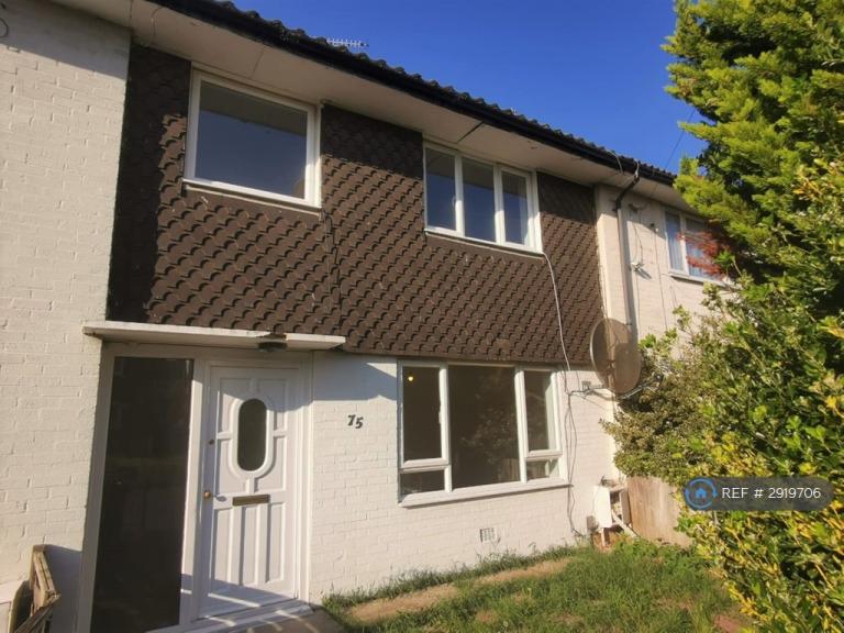 3 bedroom house in Chalcombe Road, London, SE2 (3 bed) (#2919706)