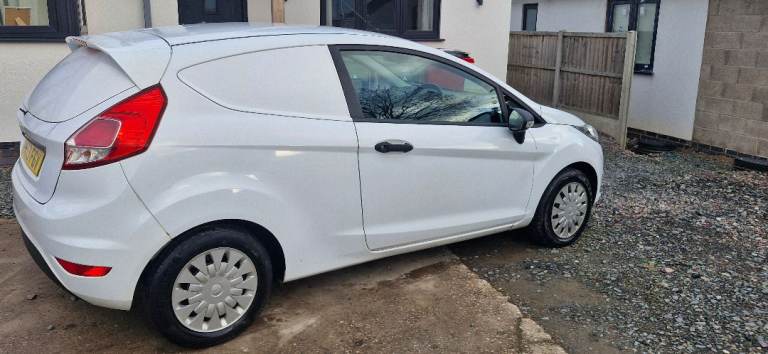 Ford, FIESTA, Car Derived Van, 2013, Manual, 1560 (cc)