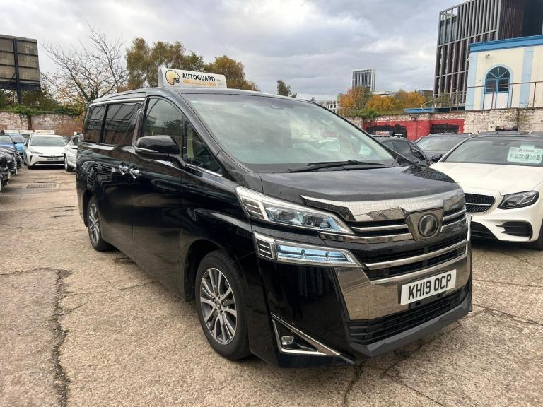 2025 Toyota Vellfire 2.4 PETROL AUTOMATIC (8 SEATER) PETROL Automatic