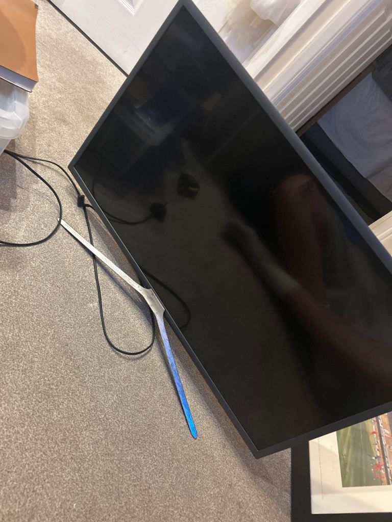 TV32-inch Samsung 5-Series UE32K5500AK Full HD LED TV