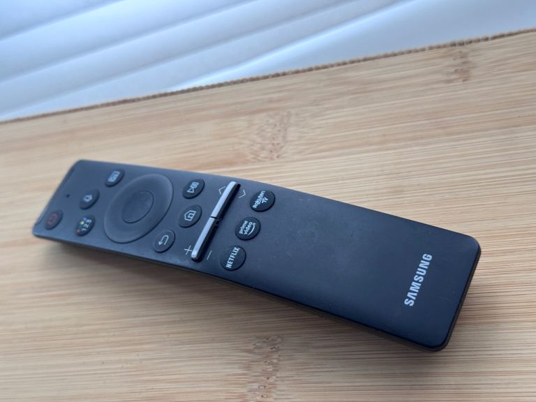  Samsung Smart TV Remote Control Model: BN59-01330B