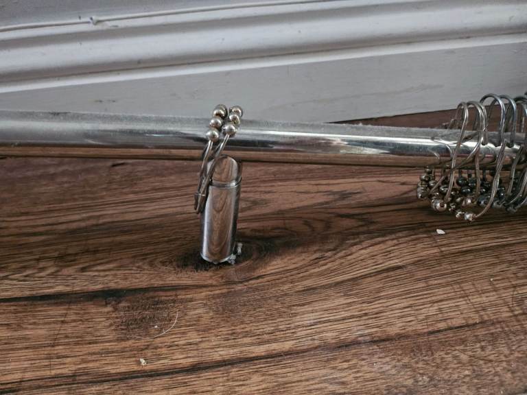 Chrome oval shower curtain rail