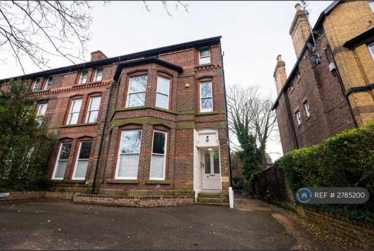2 bedroom flat in Croxteth Road, Liverpool, L8 (2 bed) (#2785200)