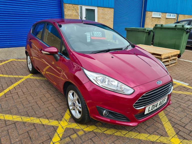 2014 Ford Fiesta 1.0 100ps EcoBoost s/s Zetec, ONLY 36,807 MILES, £20 ROAD TAX