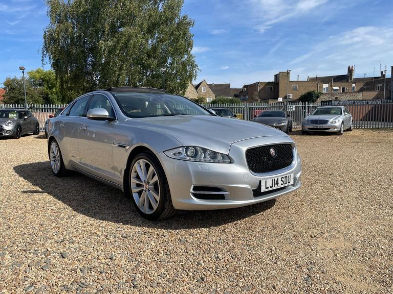 2014 Jaguar XJ 3.0d V6 Portfolio Auto Euro 5 (s/s) 4dr SALOON Diesel Automatic