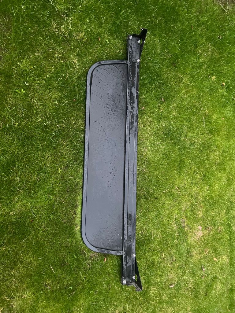 Ford ranger bed divider