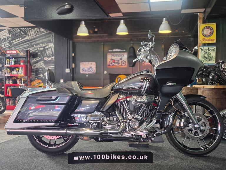2019/69 HARLEY-DAVIDSON FLTRUSE ROAD GLIDE CVO 117 1923cc HUMONGOUS SPEC
