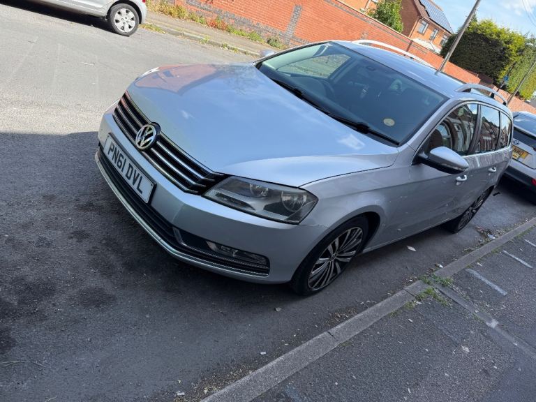Volkswagen, PASSAT, Estate, 2011, Manual, 1968 (cc), 5 doors